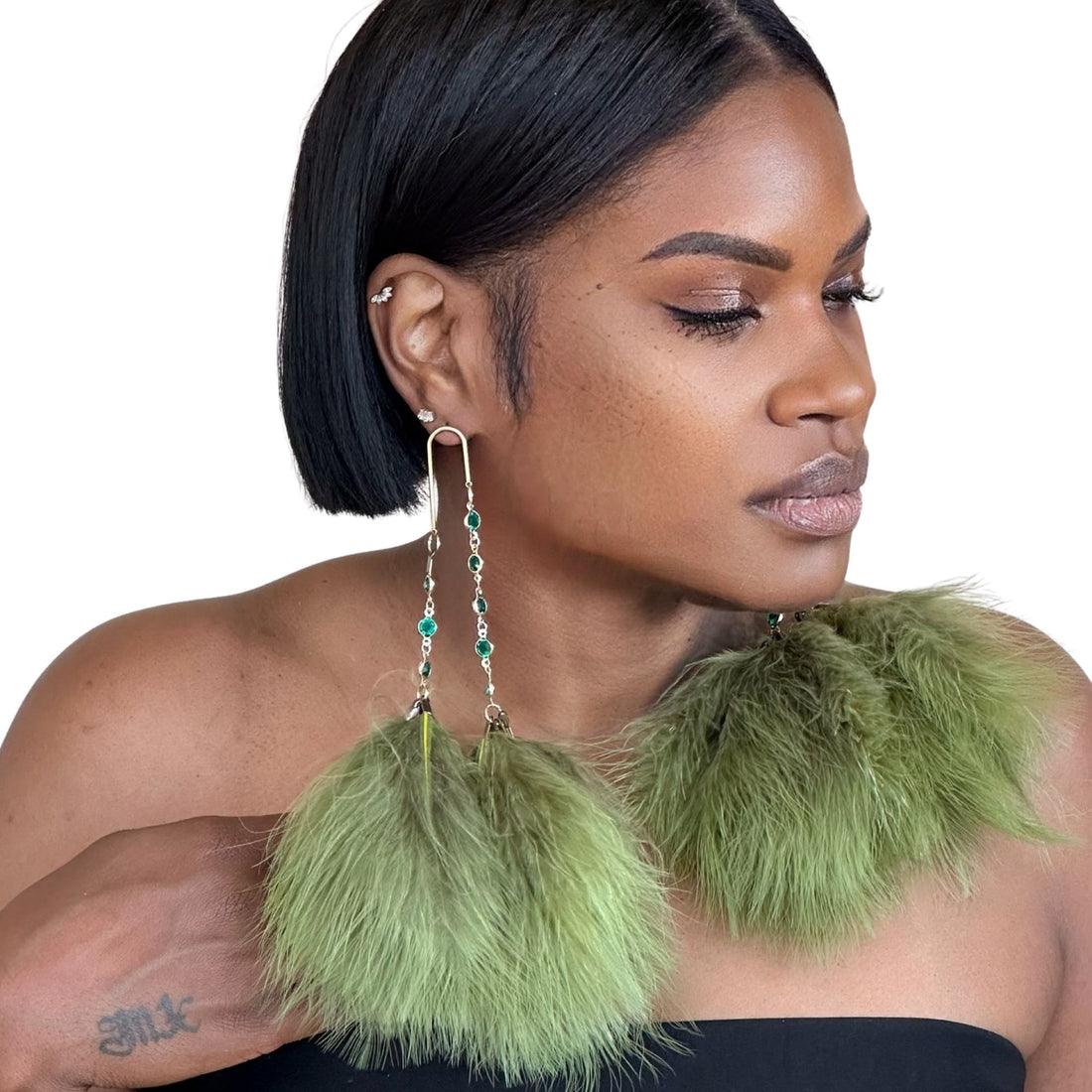 ELEGANCE CAMO - Green Feather Earrings