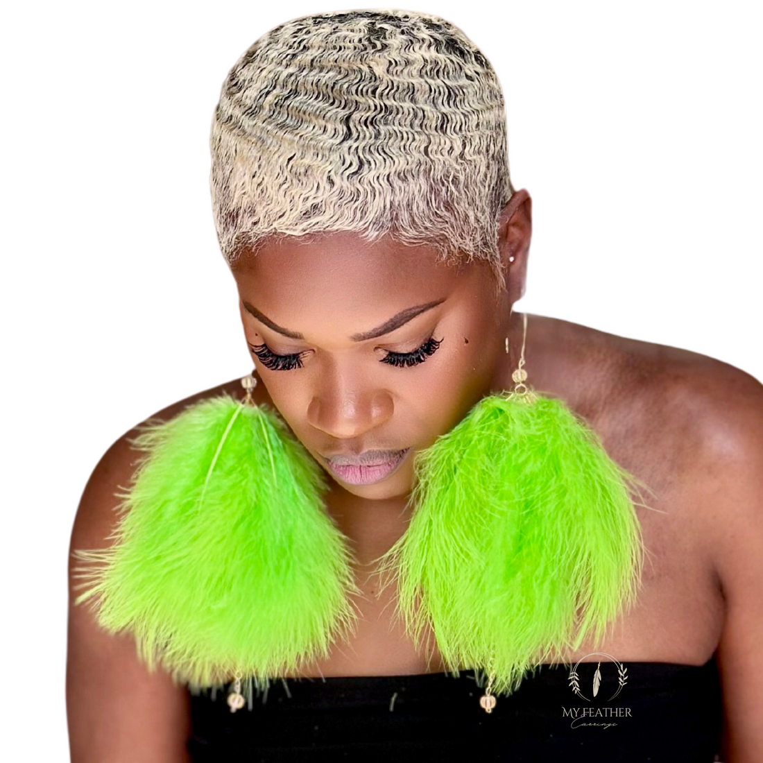 PLUMA APPLE GREEN - Apple Green Plumes Feather Earrings