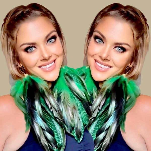 CHIC GREEN - Green Schlappen and Blueish Green Guinea Long Dangle Earrings