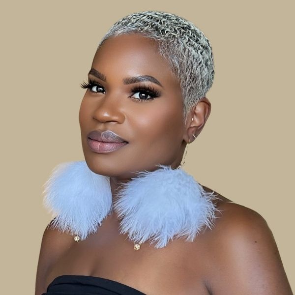 PLUMA WHITE - White Feather Earrings